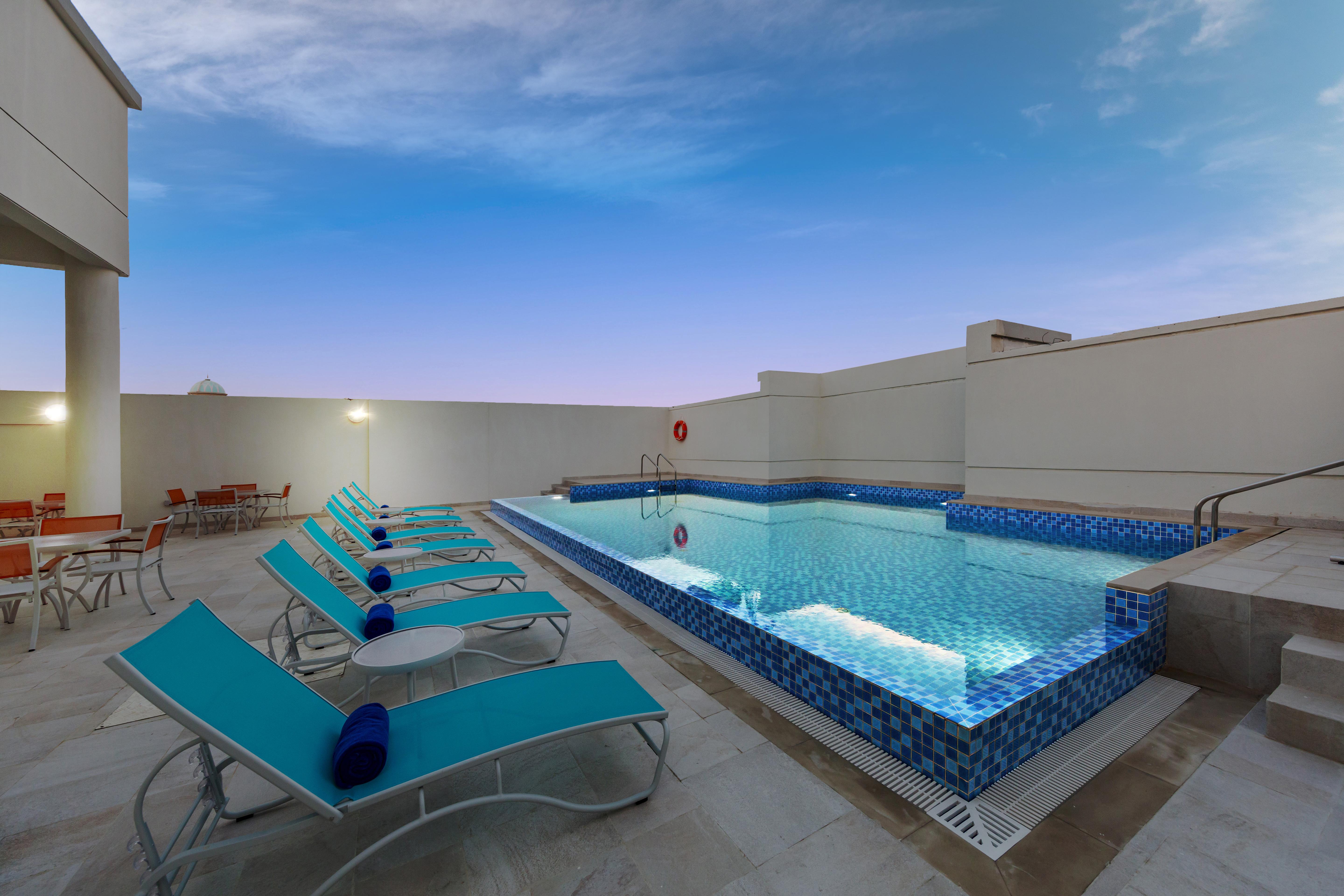 Citymax Hotel Al Barsha Дубай Екстериор снимка