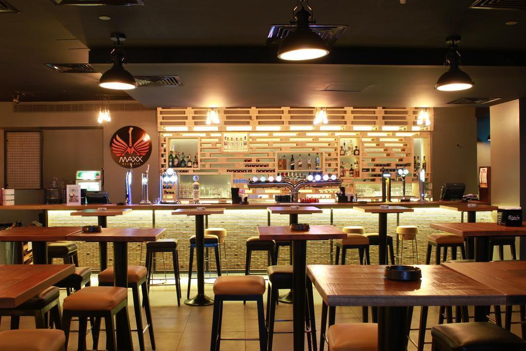 Citymax Hotel Al Barsha Дубай Екстериор снимка